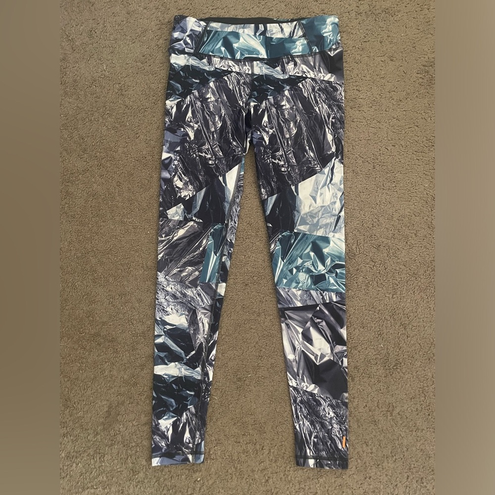 Lucy Diamond Pattern Active Wear Sports Leggings